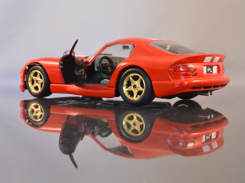 Illustration for article titled My first Bburago - 1997 Viper GTS